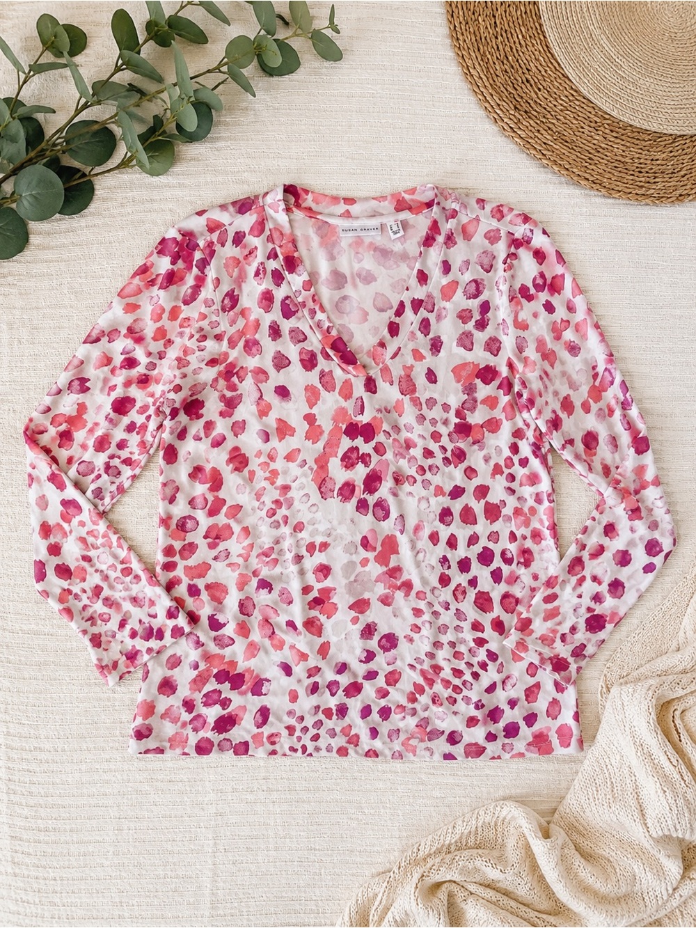 💗Susan Graver V-Neck Stretch Knit Top Small Pink Cranberry Abstract Long Sleeve💗